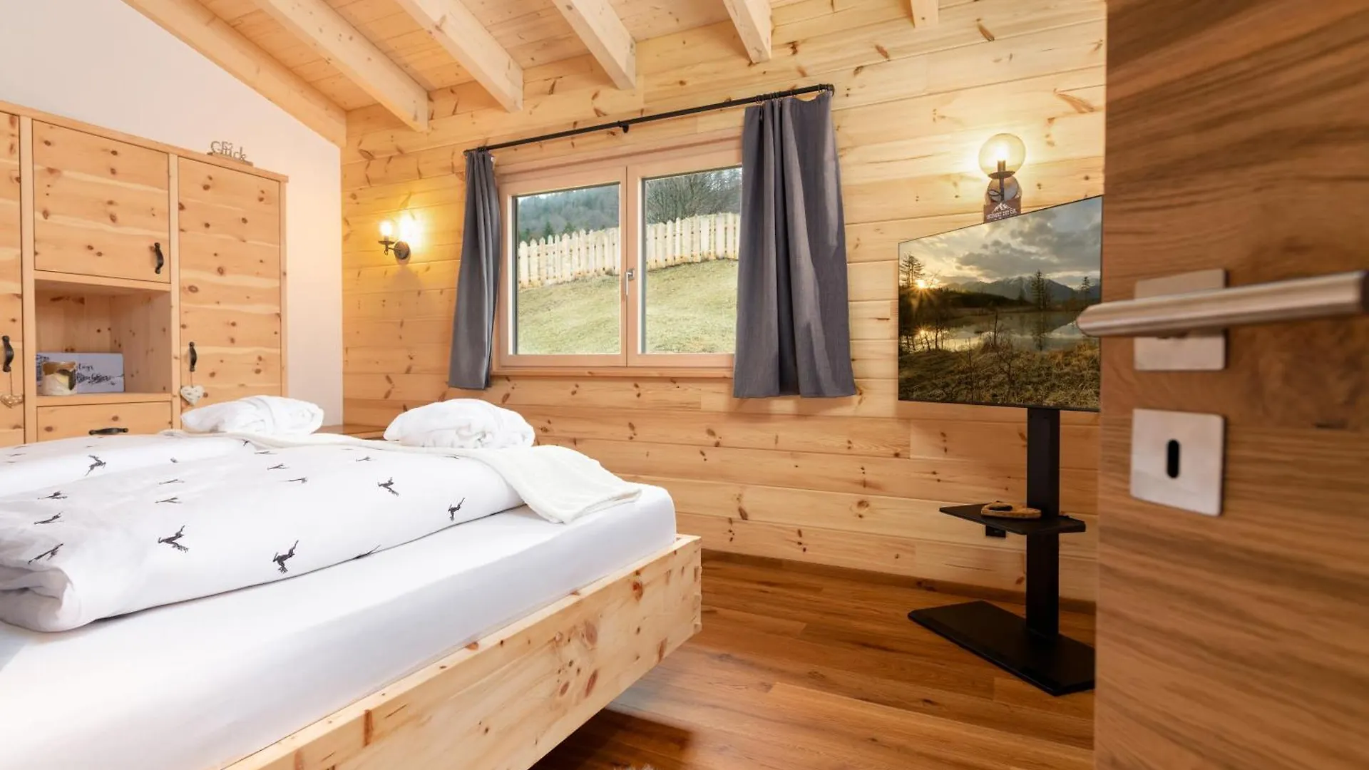 Herzbluad Chalet Вальгау 0*,